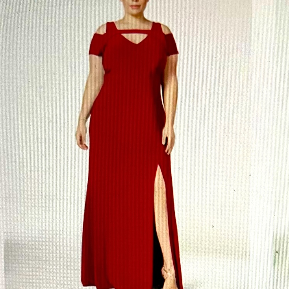 Plus size Cold Shoulder Keyhole Gown (BLACK not red)